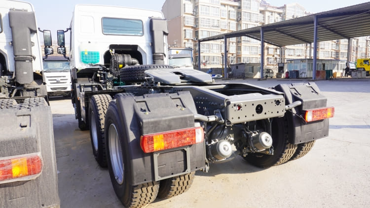 Sinotruk Howo 371 6x4 Tractor Truck for Sale in Mauritius Port Louis