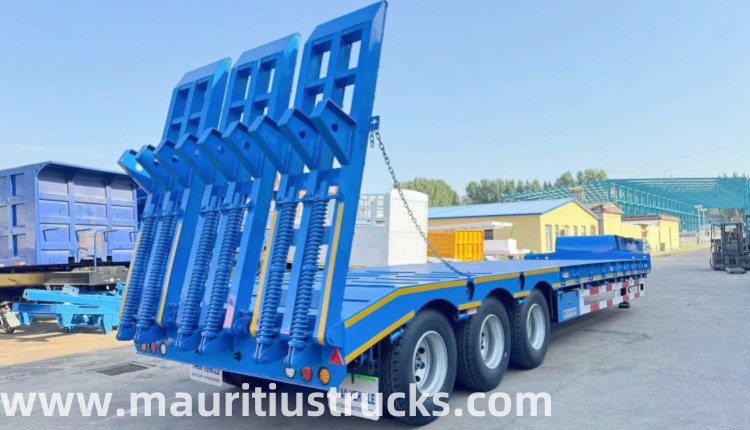 Semi Lowbed Trailer for Sale in Mauritius