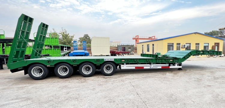 4 Axle 80 Ton Semi Low Bed Trailer Truck for Sale in Mauritius Port Louis