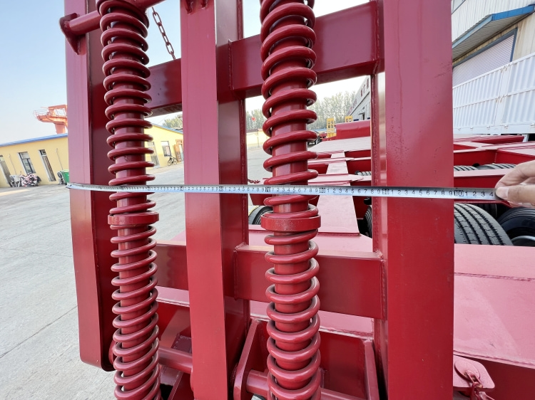 Hydraulic Heavy Duty 3 Line 6 Axles 130 Ton Low Bed Trailer for Sale in Mauritius