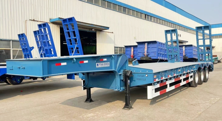 3 Axles 60 Ton Lowbed Trailer for Sale in Mauritius