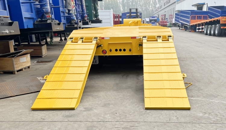6 Axle 120 Ton Low Bed Trailer Truck | Low Bed Truck Trailer for Sale in Mauritius
