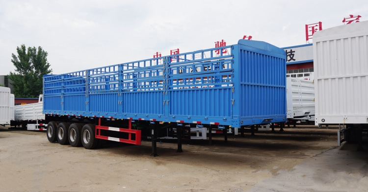 4 Axle 60 Tons Fence Semi Truck Livestock Trailer for Sale in Mauritius