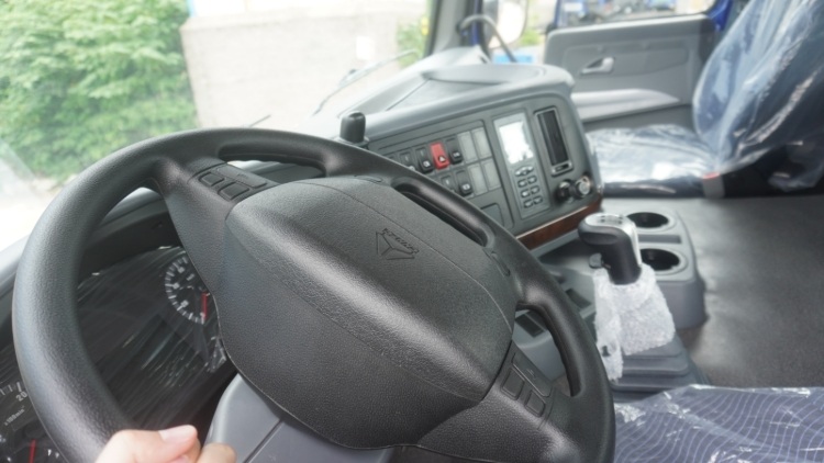 Sinotruk Howo 6x4 Tractor Trucks for Sale in Mauritius | Sino Howo Trucks Price | Howo 430