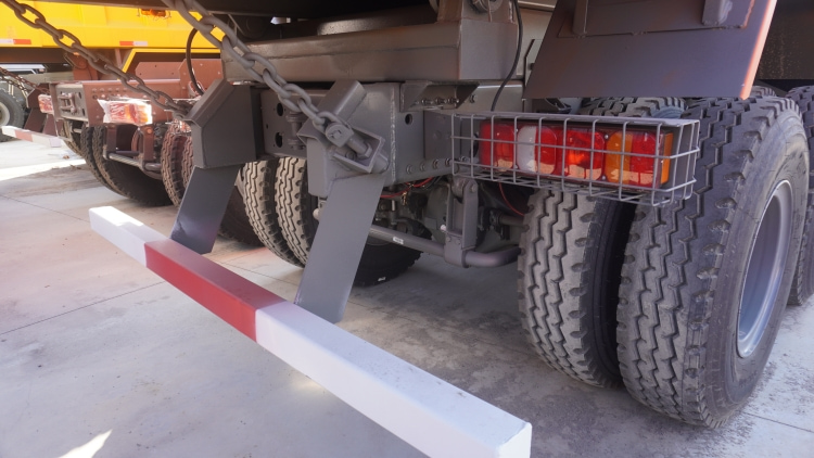 Howo Tipper Truck for Sale in Mauritius | Howo A7 Dump Truck