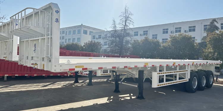 Tri Axle Trailer for Sale in Mauritius | 3 Axle Flatbed Semi Trailer for Sale | CIMC Vehicles