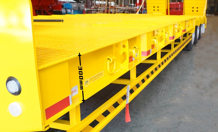 60 Tons Low Bed Trailer for Sale in Mauritius | Semi Low Bed Trailers 3 Axles | CIMC Trailers China