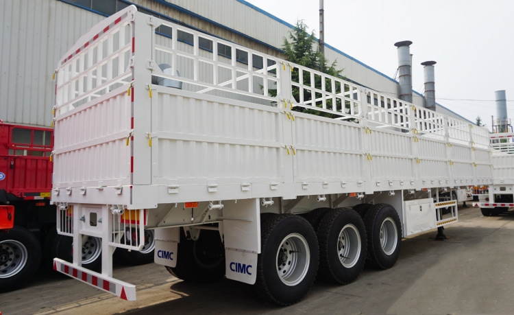 China Livestock Fence Semi Trailer for Sale in Mauritius | Livestock Trailer | CIMC Vehicles