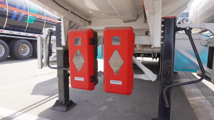 Petrol Tanker Trailer for Sale in Mauritius | Petrol Tanker for Sale | CIMC Tank