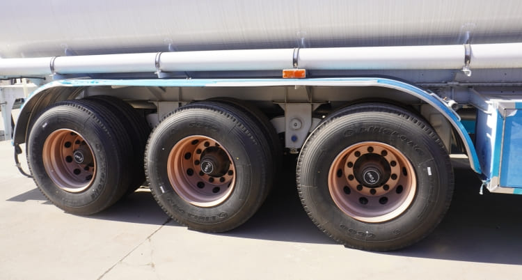 Petrol Tanker Trailer for Sale in Mauritius | Petrol Tanker for Sale | CIMC Tank