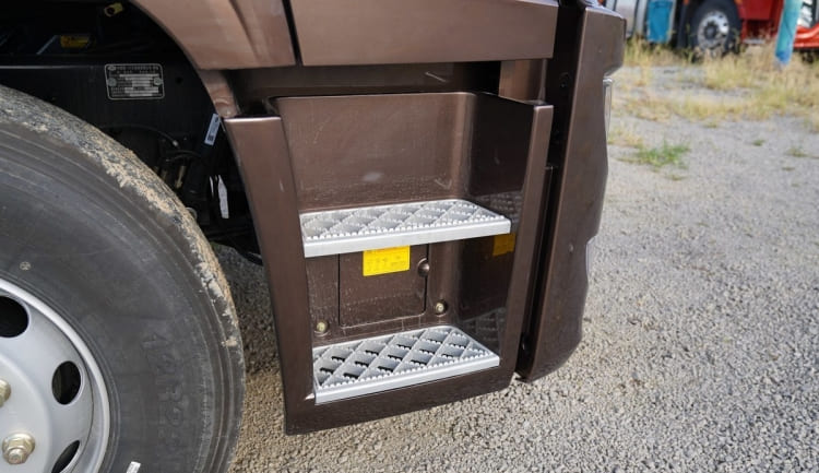 Faw JH5 New Truck for Sale in Mauritius | Faw Truck Tractor | Faw Jiefang Truck