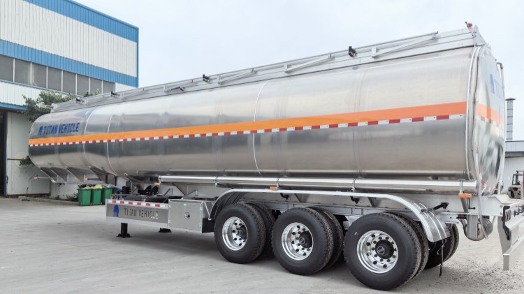 3 Axle 45 CBM Aluminum Gasoline Tanker Trailer for Sale in Mauritius