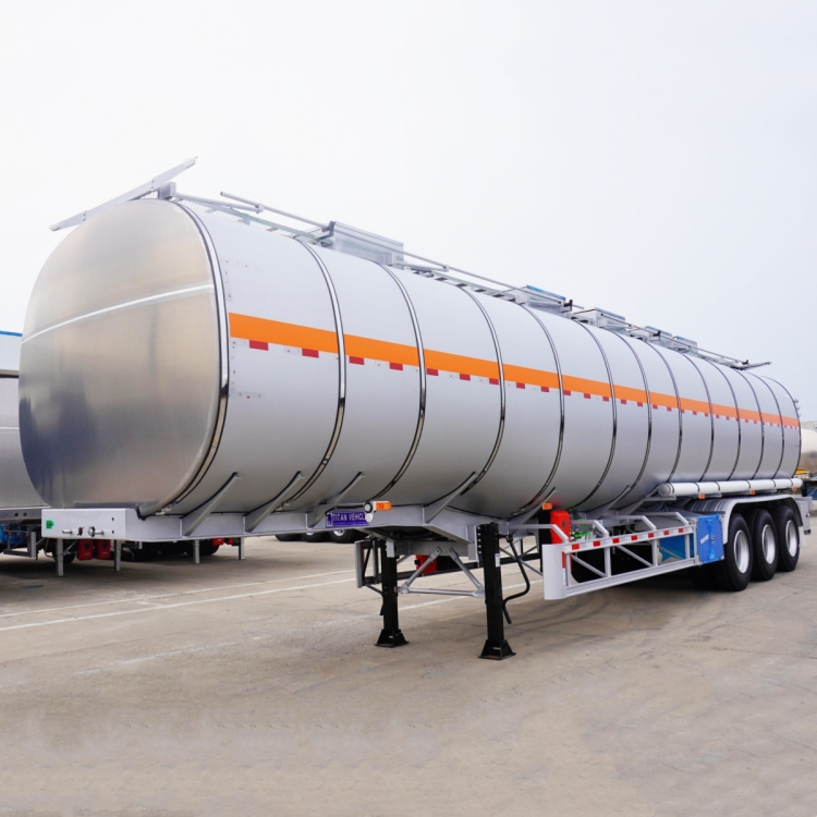 Stainless Fuel Tanker Trailer
