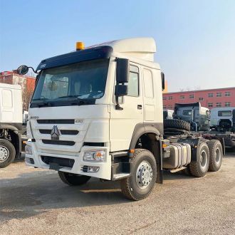 Sinotruk Howo 6x4 Tractor Truck